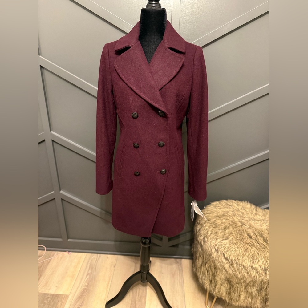 Women’s double breasted pea jacket in Merlot NWT